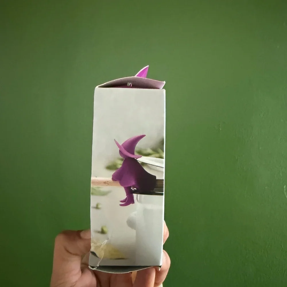 Agatha Purple Spoon Holder and Steam Releaser